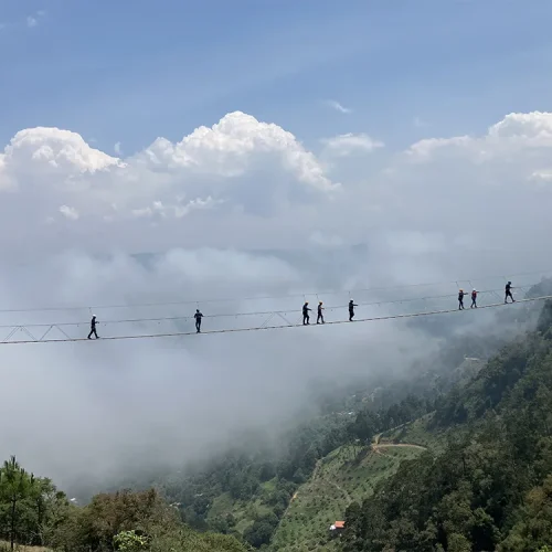 PUENTE COLGANTE Y TIROLESA CERRO CABEZÓN TLATLAUQUITEPEC